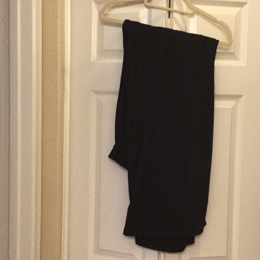 Solid black Piphany Sullivan pants